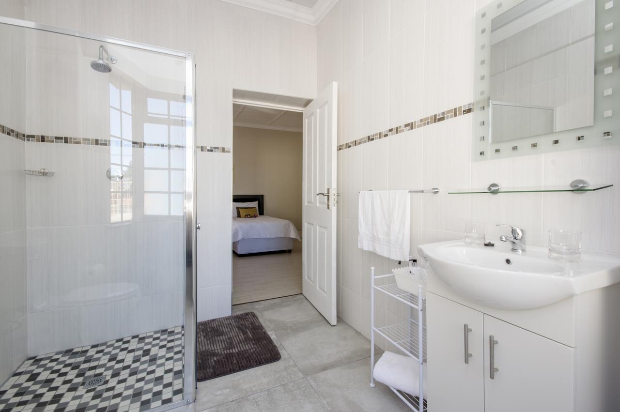 Walmer Villiers Self Catering Hotell Port Elizabeth Eksteriør bilde