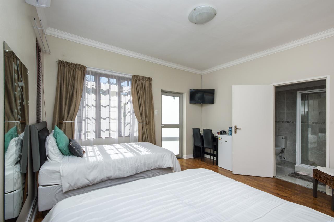 Walmer Villiers Self Catering Hotell Port Elizabeth Eksteriør bilde